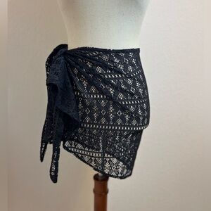 Time and Tru Navy Lace Skirt Size‎ L/XL